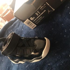 Jordan Concords (size 6c)